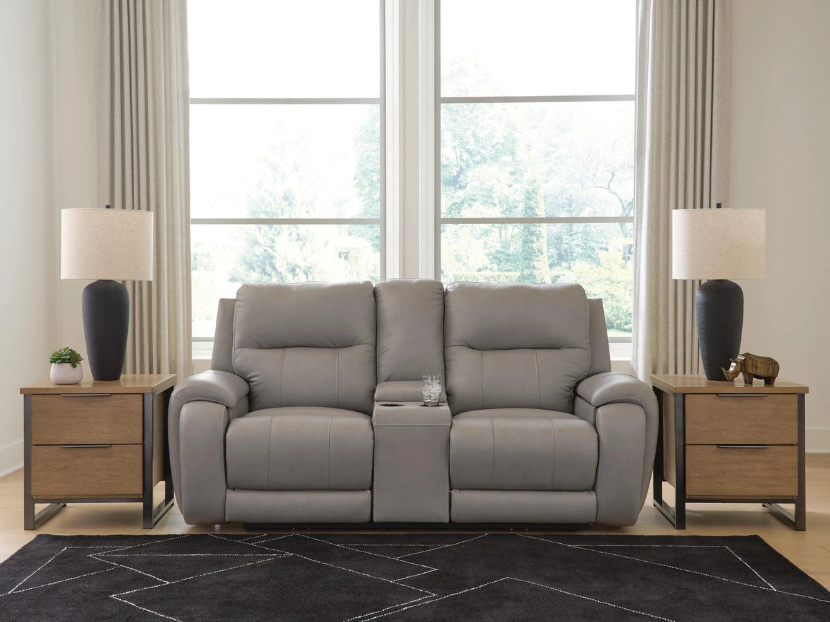 Real Moments Loveseat