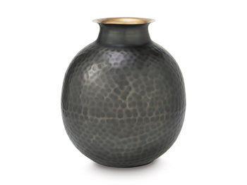 Woody Vase