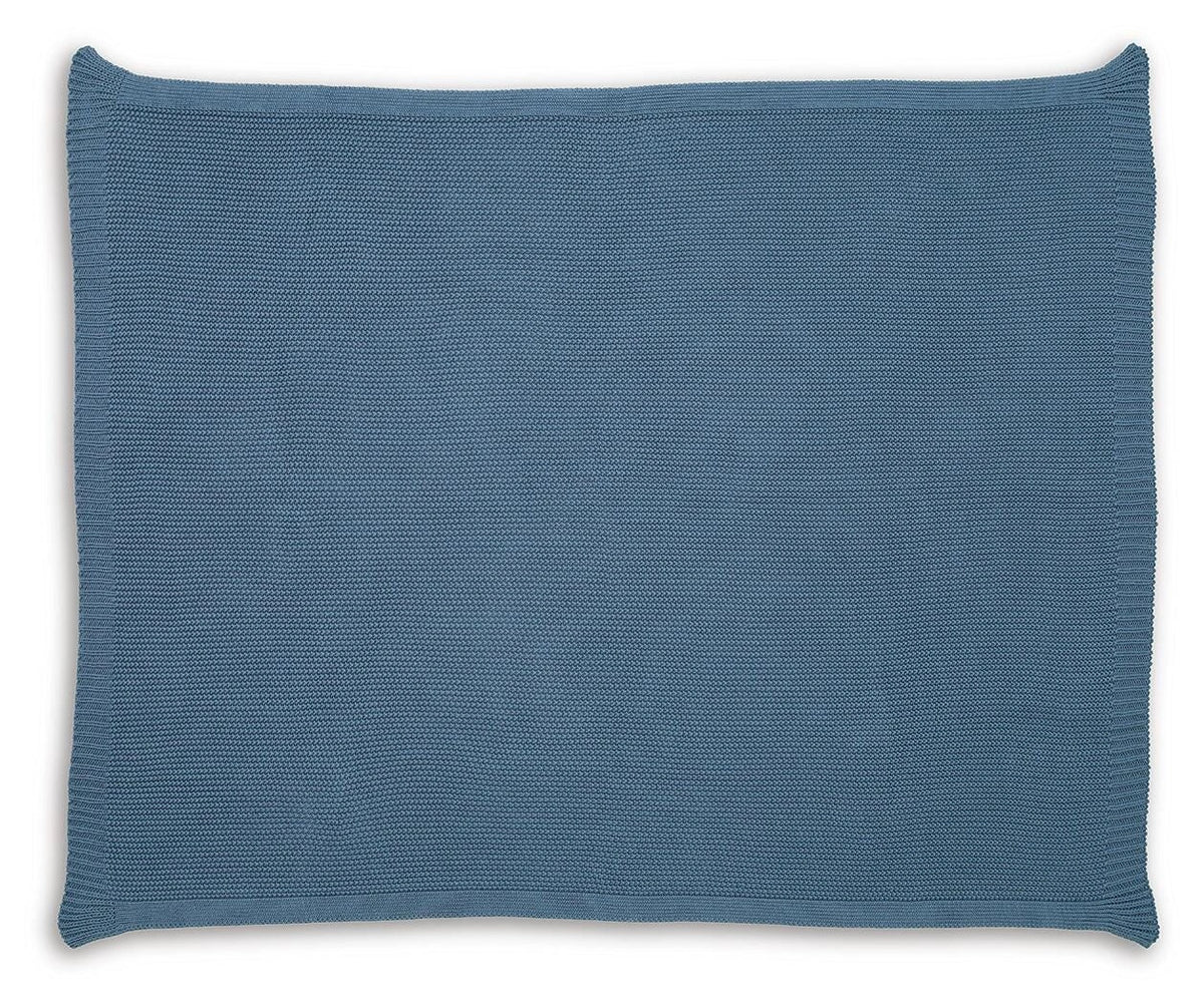 Gayelery Throw